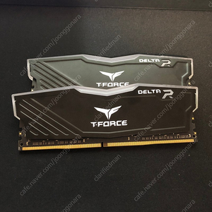 TeamGroup T-Force DDR4-3200 CL16-20-20 Delta RGB 패키지 서린 (32GB(16Gx2)) 판매