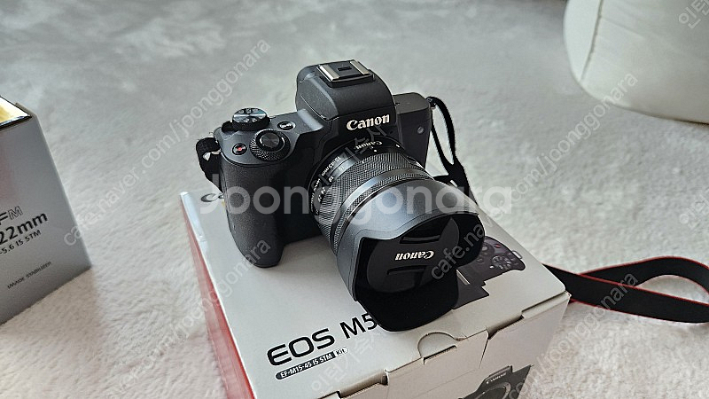 캐논 EOS-M50 번들렌즈킷 (15-45mm) + 11-22mm 광각렌즈 + 22mm 단렌즈--1