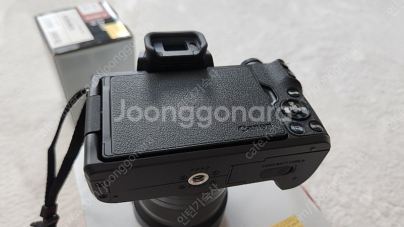 캐논 EOS-M50 번들렌즈킷 (15-45mm) + 11-22mm 광각렌즈 + 22mm 단렌즈--2