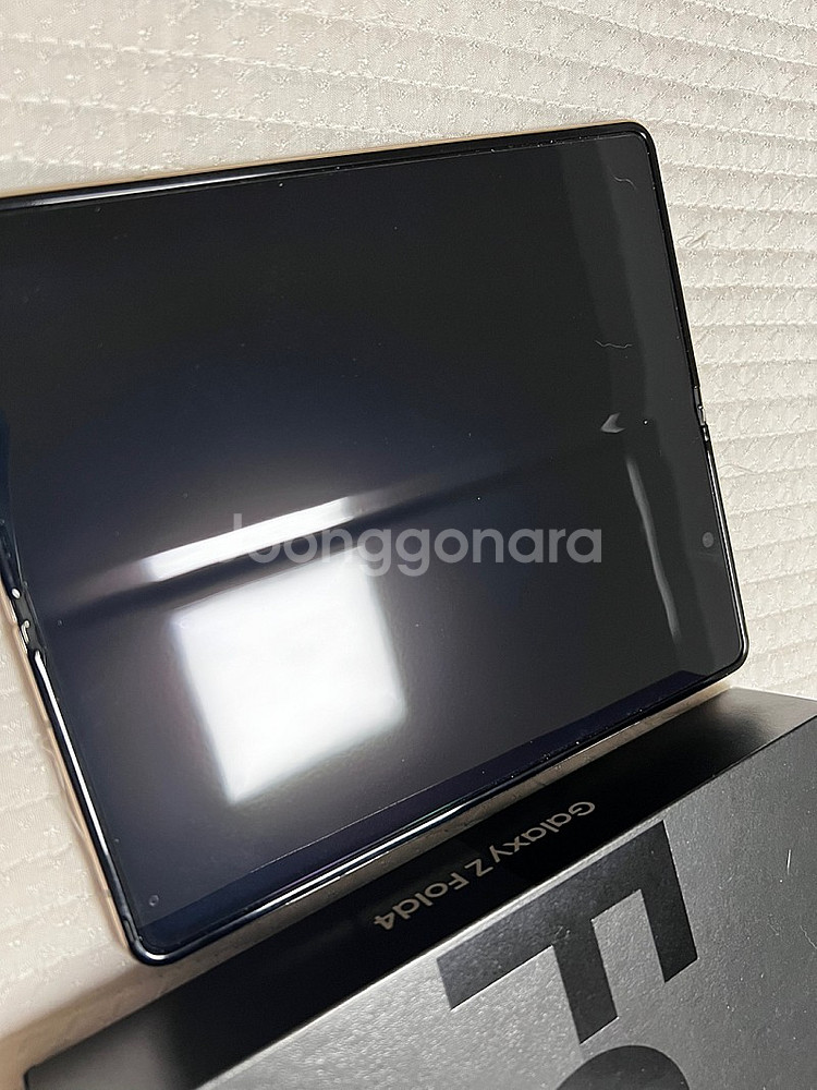 자급제 갤럭시 폴드4 베이지 256gb 사전예약 새상품...--2