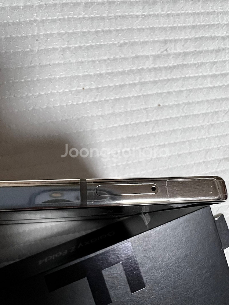 자급제 갤럭시 폴드4 베이지 256gb 사전예약 새상품...--3