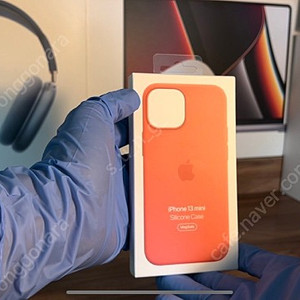 아이폰 13 미니 실리콘 케이스 넥타린 iPhone 13 mini Silicone case Nectarine MN603FE/A