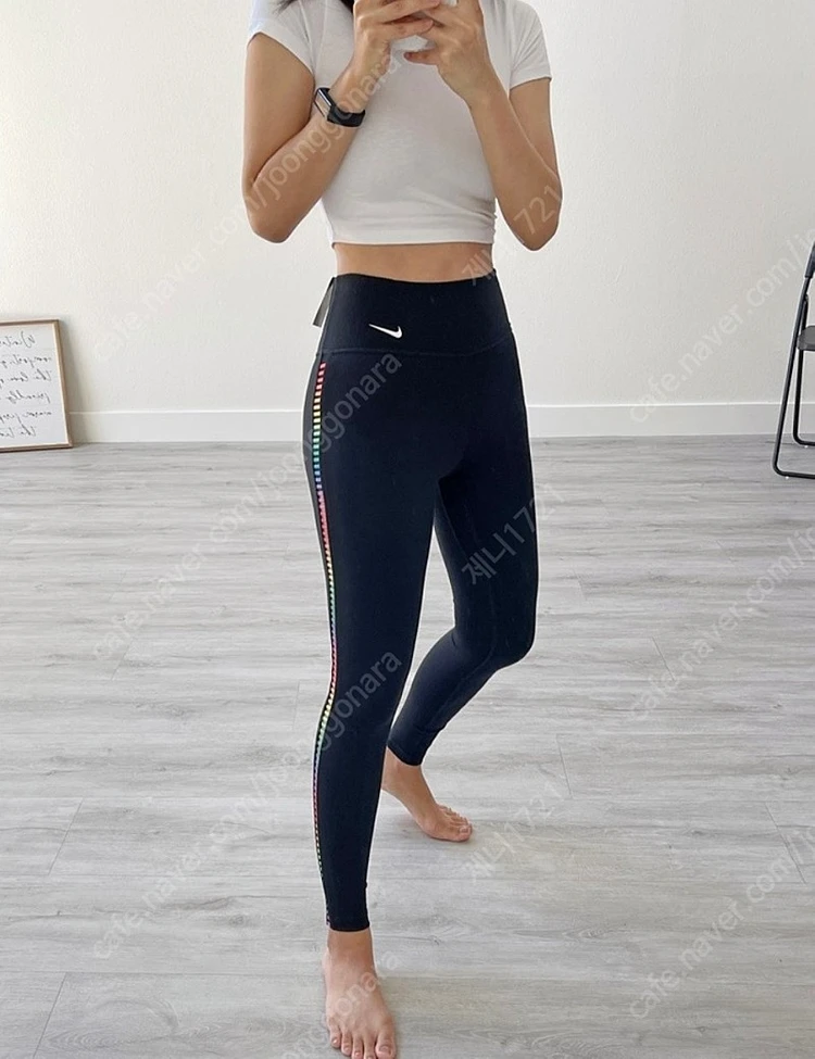 나이키레인보우 레깅스 이미지