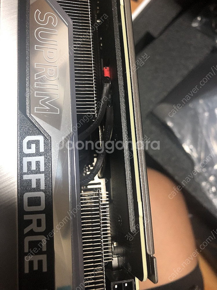 MSI RTX 3070Ti 슈프림X 8GB 트라이프로져...--5