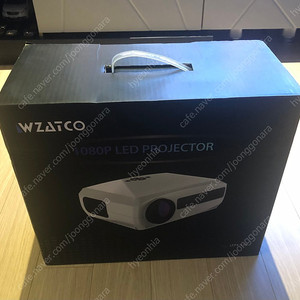 WZATCO C3 Full HD 빔프로젝터 팝니다. (with 빔스크린, 삼각대)