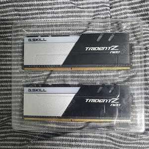 (지스킬트라이던트네오)G.SKILL DDR4-3600 CL18 TRIDENT Z NEO 8GB*2 팝니다