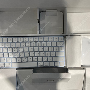 애플 M1 i MAC24인치 판매합니다 / 8코어 CPU/7코어 GPU/ 8GB/ 256GB SSD