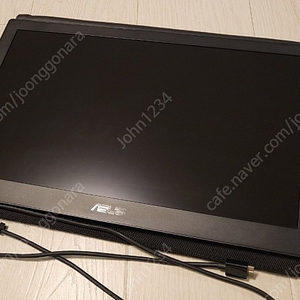 asus mb169b+ 휴대용 모니터 팝니다.