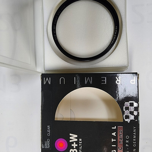 슈나이더 B+W 67mm 007 CLEAR MRC nano 필터 판매합니다.