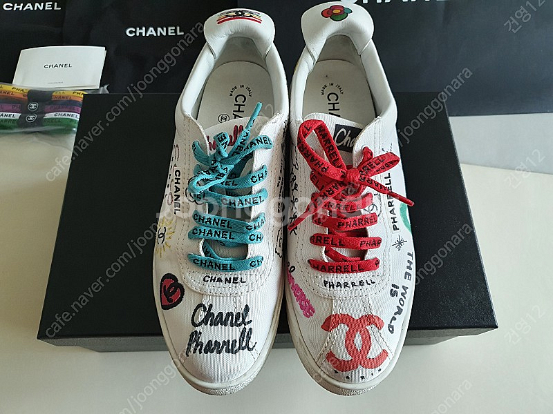 샤넬 신발 퍼넬 콜라보 한정판 정품--0