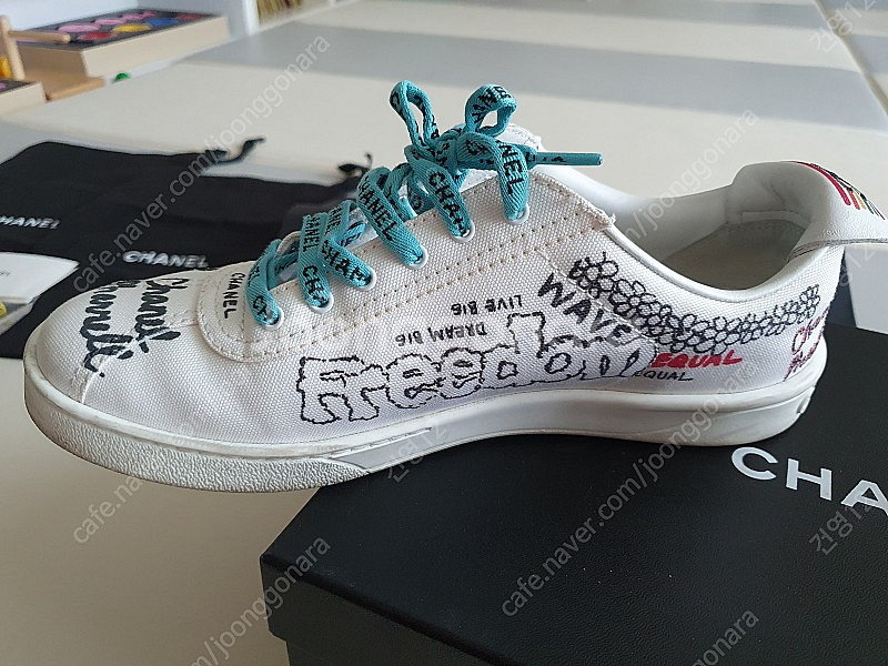 샤넬 신발 퍼넬 콜라보 한정판 정품--7