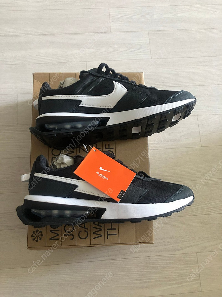 나이키 에어맥스 프리데이 270 새상품 판매합니다.--1