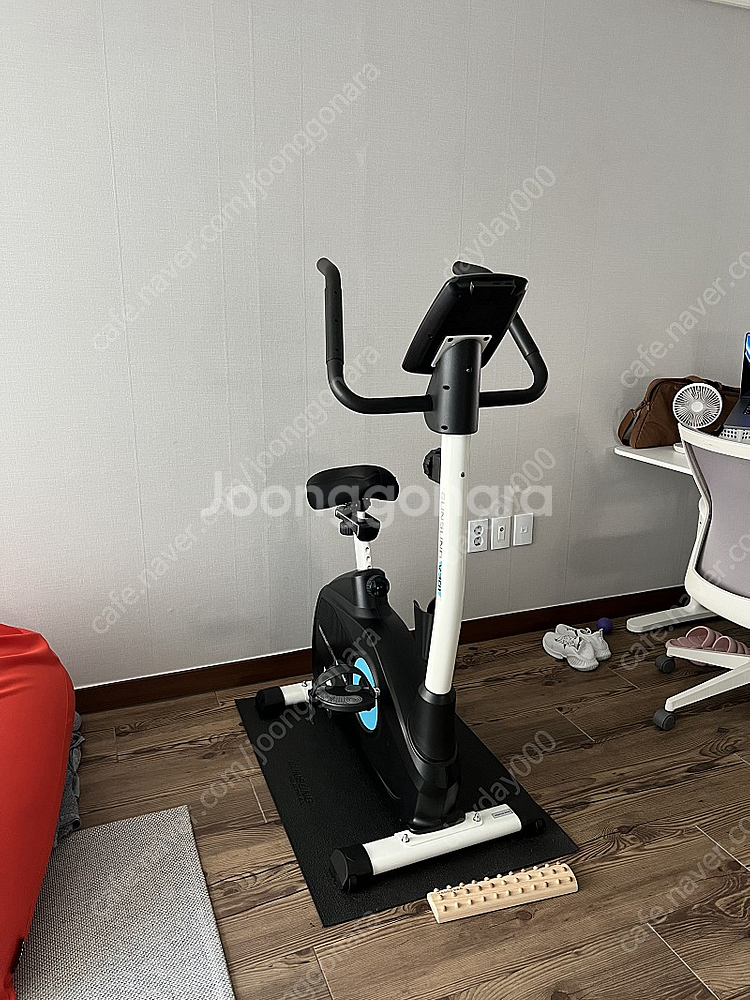 [올해구입/상태최상] 은성 헬스빌 V301 실내사이클--1