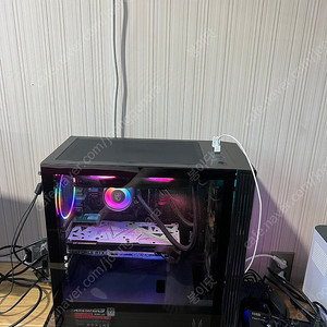 cpu i7 9700k / 그래픽 2080 / m.2 1t / ssd 240 / 3테라 하드 / 32기가 램 / 수냉쿨러 장착 아산 & 금왕 에서 직거래 합니다