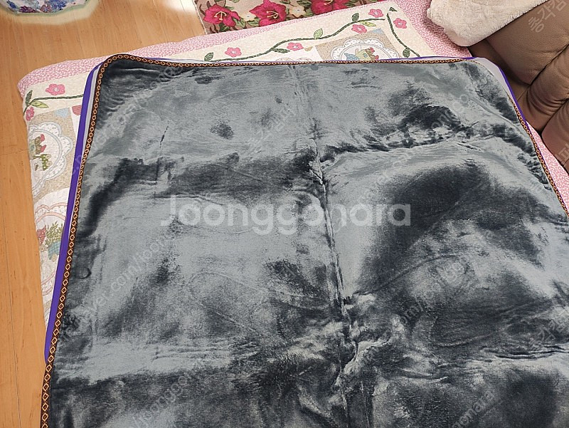 마루아웃도어 나노카본 온열매트(12v) +멀티시거잭 전압측정(확인) 판매합니다.--3