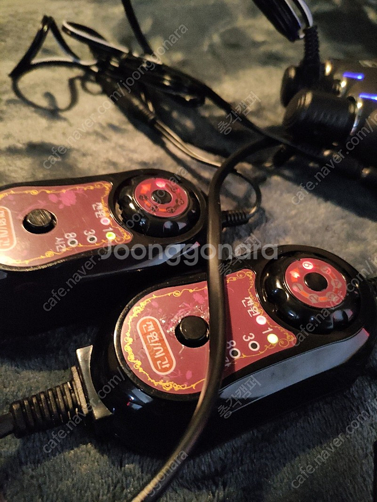 마루아웃도어 나노카본 온열매트(12v) +멀티시거잭 전압측정(확인) 판매합니다.--6