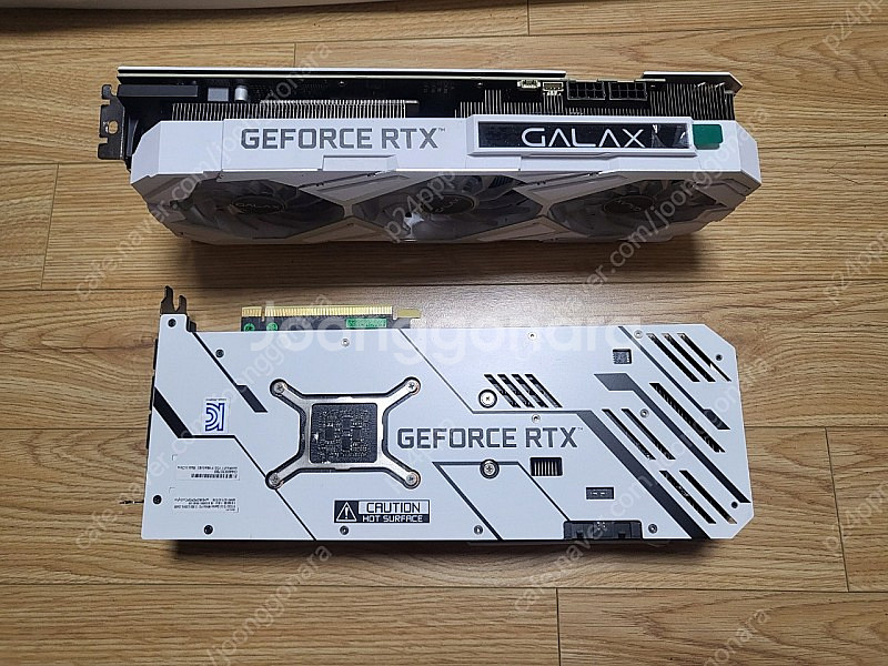 갤럭시 RTX 3070 EX Gamer 화이트 3팬판매--1