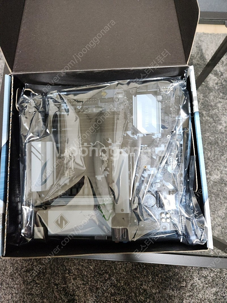 신품 미사용 ASRock B560M 스틸레전드 B560...--1