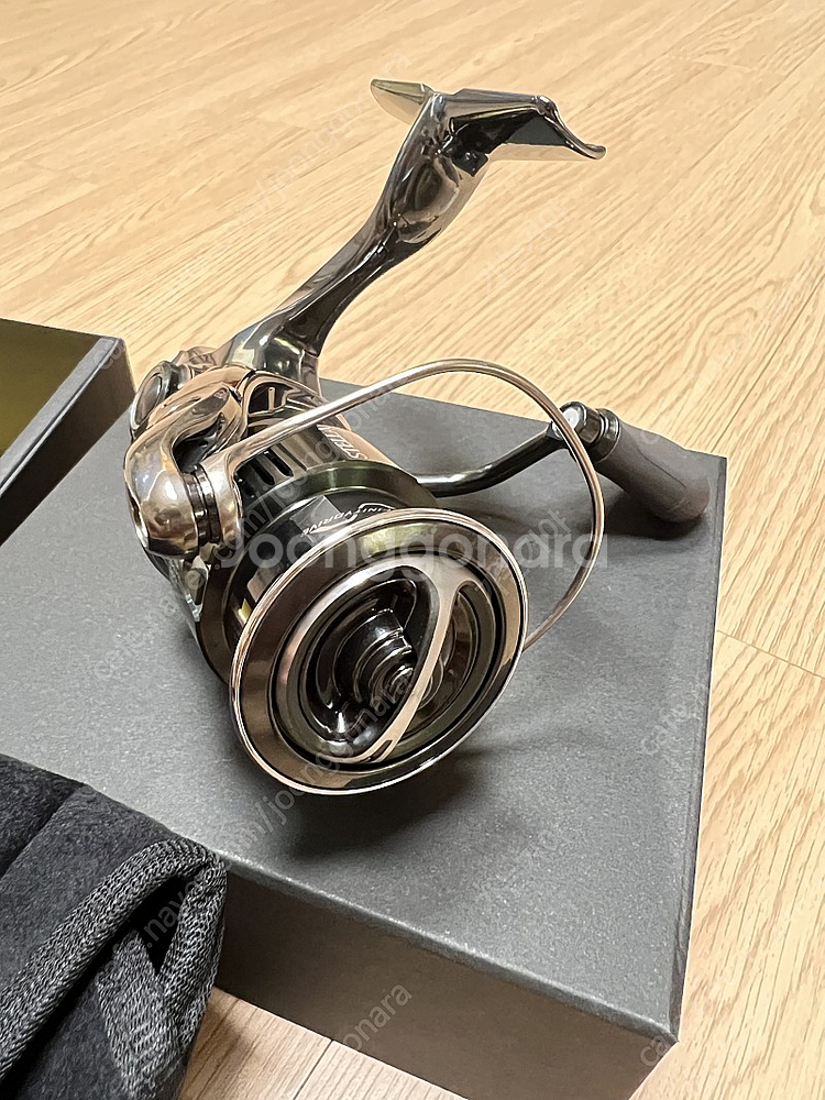 시마노 22 스텔라 C2500S 새제품--1