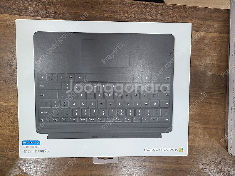 서피스프로 x/8용 시그니쳐 타입커버--1