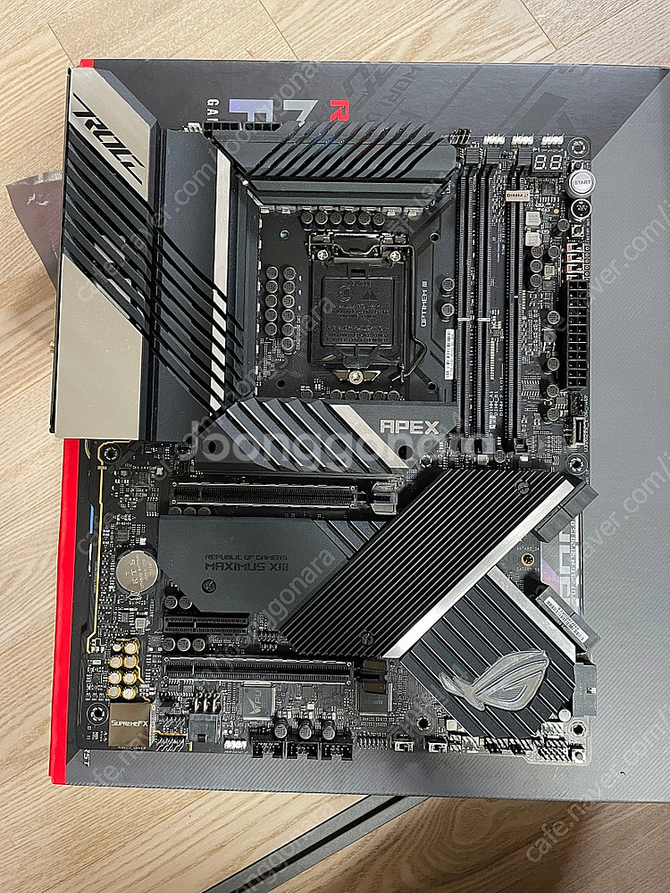 ASUS Apex Maximus 13 Z590 메인보드--0