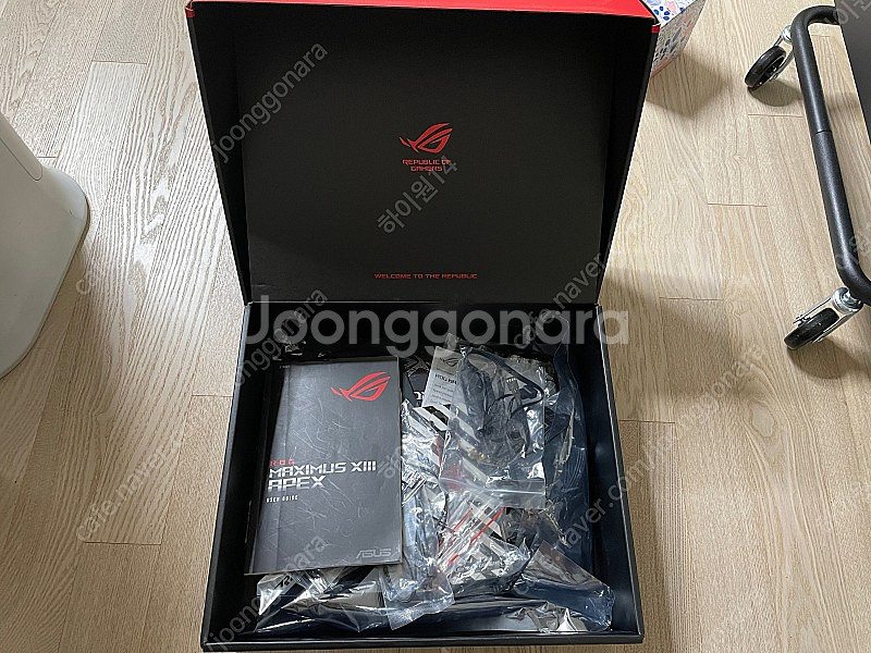 ASUS Apex Maximus 13 Z590 메인보드--1
