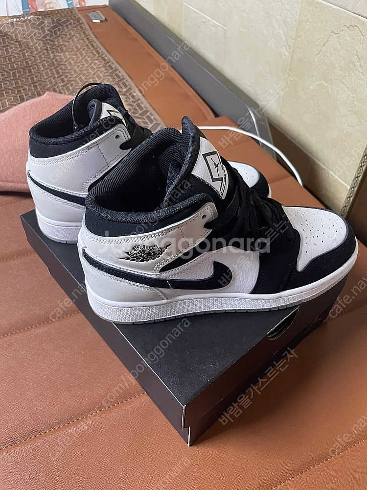 조던1 미드 다이아몬드 Jordan 1 Mid SE D...--1