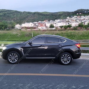 17년 출고 BMW X6 F16 30d xDrive(258마력) 3.5만km 급매