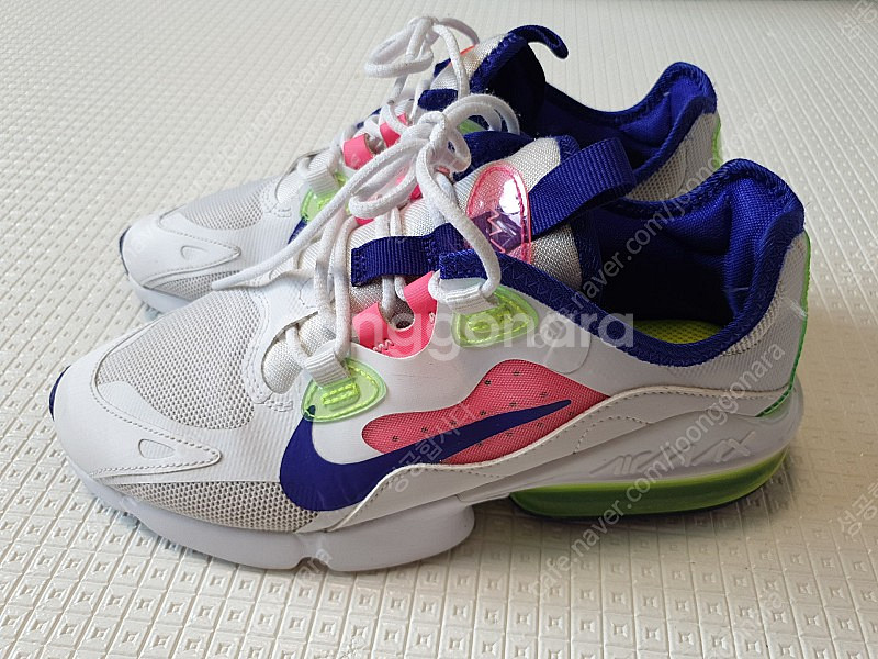 <235mm/25,000원/무료배송> 나이키 에어맥스 인피니티--0