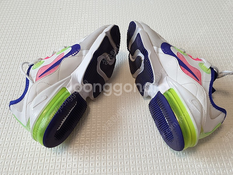 <235mm/25,000원/무료배송> 나이키 에어맥스 인피니티--6