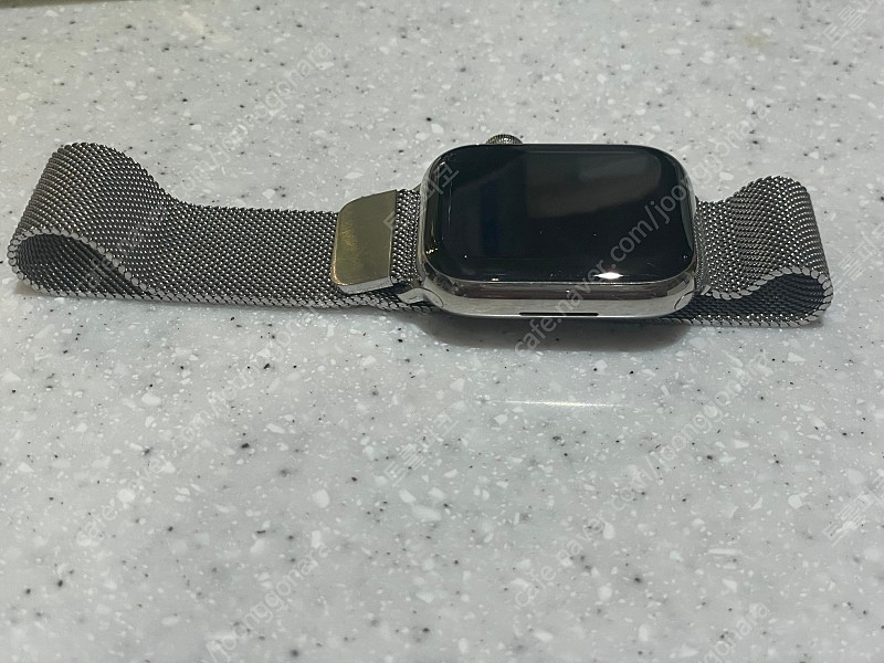 [애플케어{애플워치7 45mm 스테인리스 밀리니언루프 팝니다--4