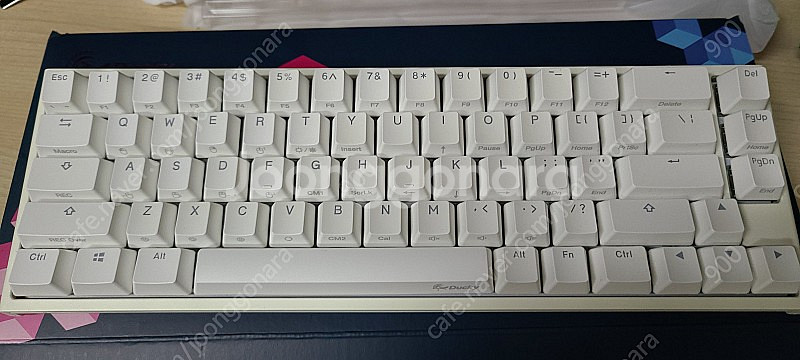 k65 mini, ducky one 3 sf, duck...--9