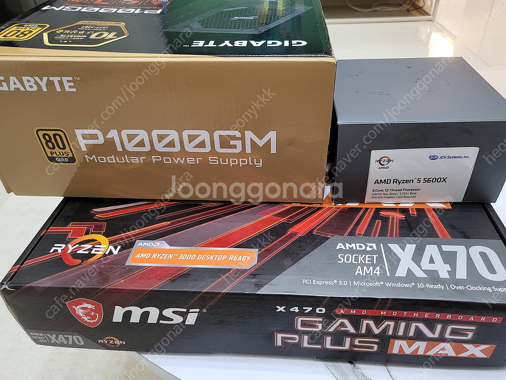 AMD Ryzen 3200G(사제쿨러 존스보) + MSI X470 게이밍보드 + 기가바이트 1000W 모듈러 파워 ...--1