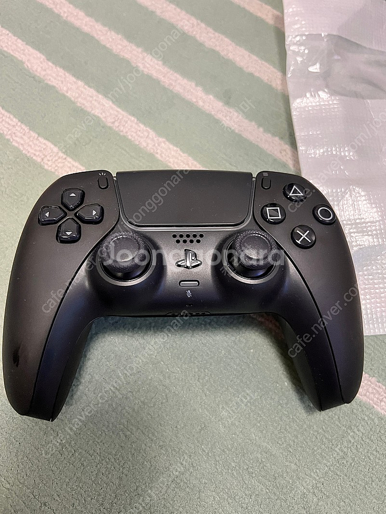 ps5 컨트롤러 판매 (거의 새제품)--0
