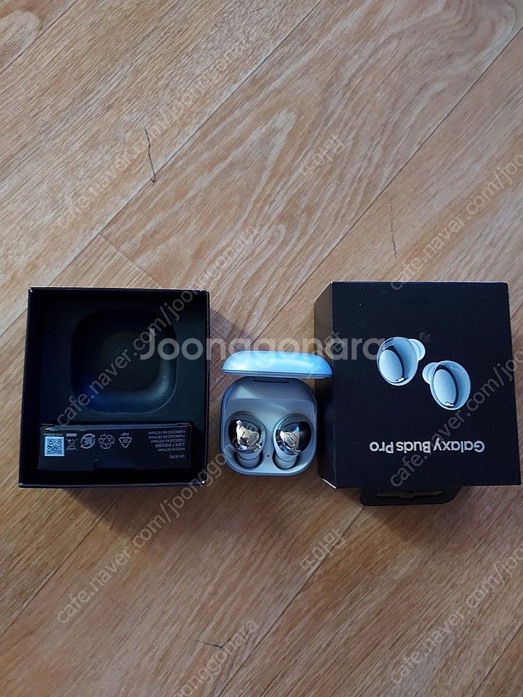 버즈프로팝니다--0