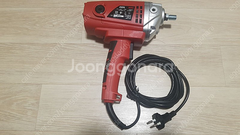 스킬(SKIL) 폴리셔 9082--4