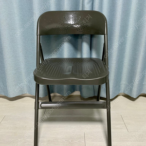 이케아 튼튼한 철제 접이식 의자 캠핑의자