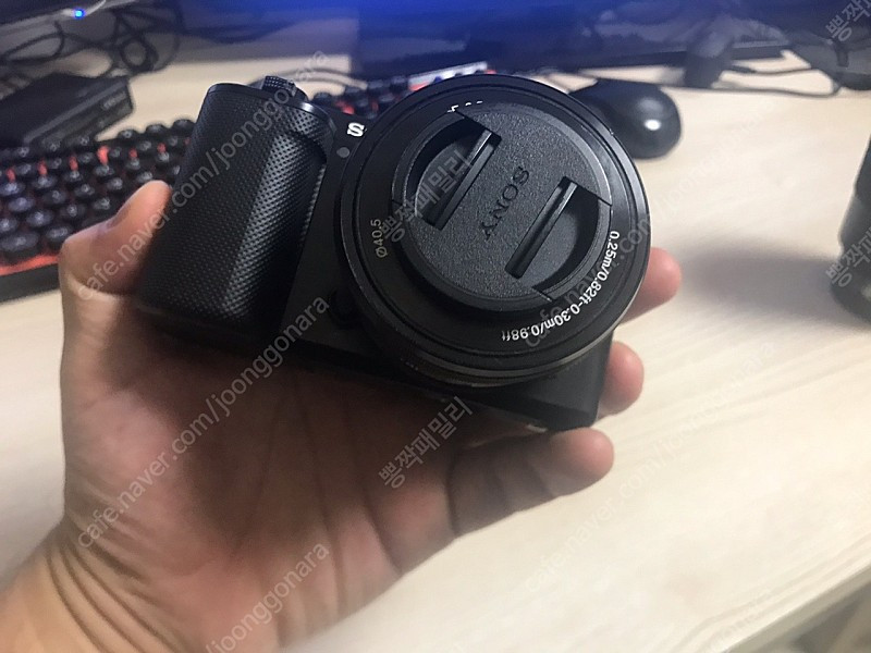 소니 zv e-10 카메라, 소니 E PZ 18-105mm 렌즈 거의 새것 팝니다--7