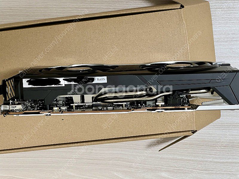 라데온 RX 6600XT 사파이어 니트로 팝니다--3
