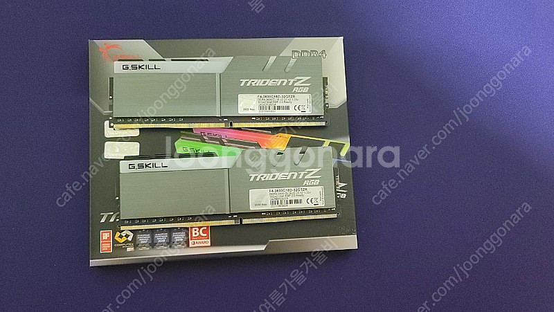 HIT G.SKILL DDR4-3600 CL18 TRIDENT Z RGB 16Gx2 (32G) 메모리 램 팝니다.--0
