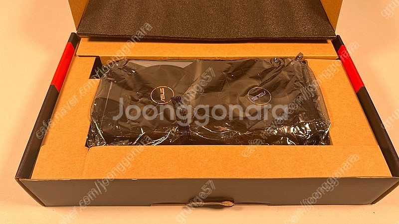ASUS DUAL RX6600 팝니다.--1