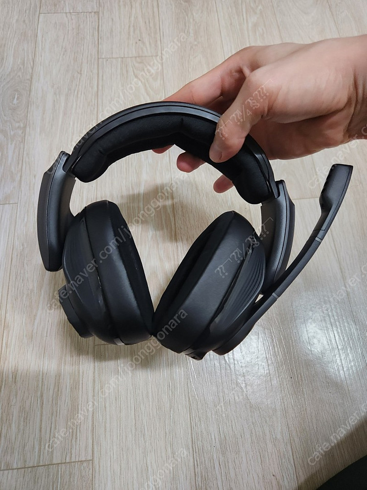 젠하이저 epos gsp 670 무선 게이밍 헤드셋 판매합니다.풀구성품O--7