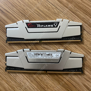 지스킬 ddr4 16기가 두장