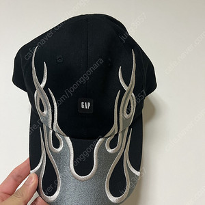 발렌시아가 이지 갭 캡