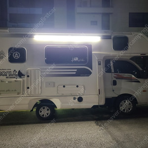 지바 코코넛2 2019년식 24500km 풀옵션 전기900 태양광900 이동식업무차 5300만팜