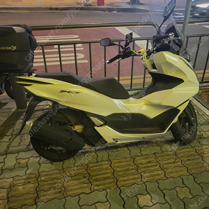 21년pcx abs 8400km 판매합니다