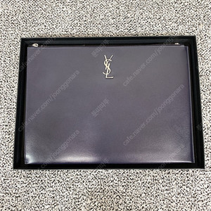 SAINT LAURENT 생로랑 남성 YSL 모노그램 은장 네이비 클러치 라스트피스 추가할인 초초특가!! >>> 434000