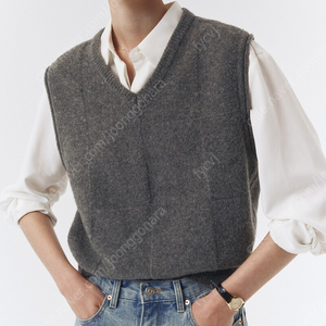 던스트 베스트 UNISEX DIVIDE V-NECK WOOL VEST