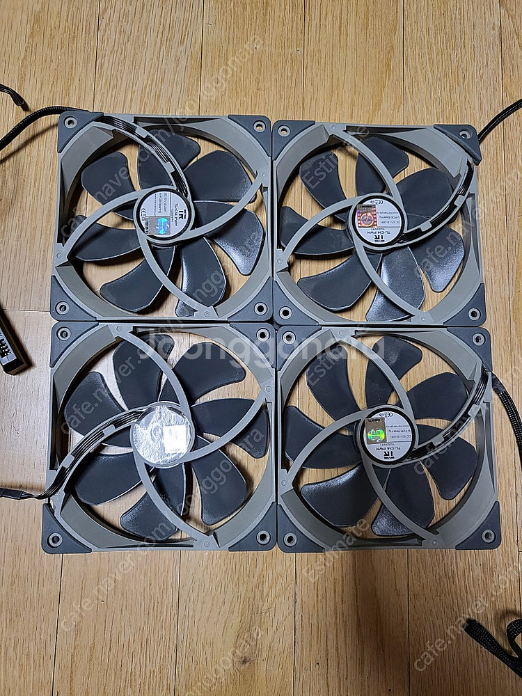 Thermalright TL-C14 팝니다.--1