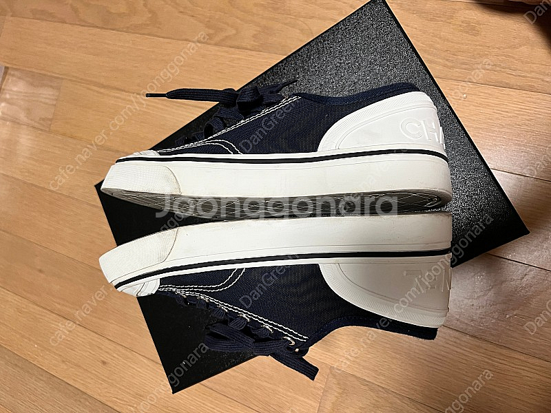 [36.5/235]샤넬 컨버스 스니커즈--3